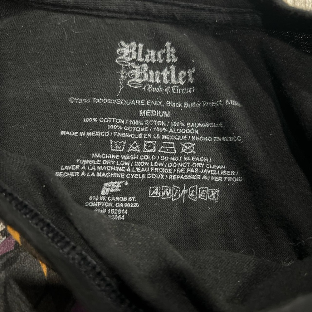 Hot Topic Black Butler Short Sleeve Tee